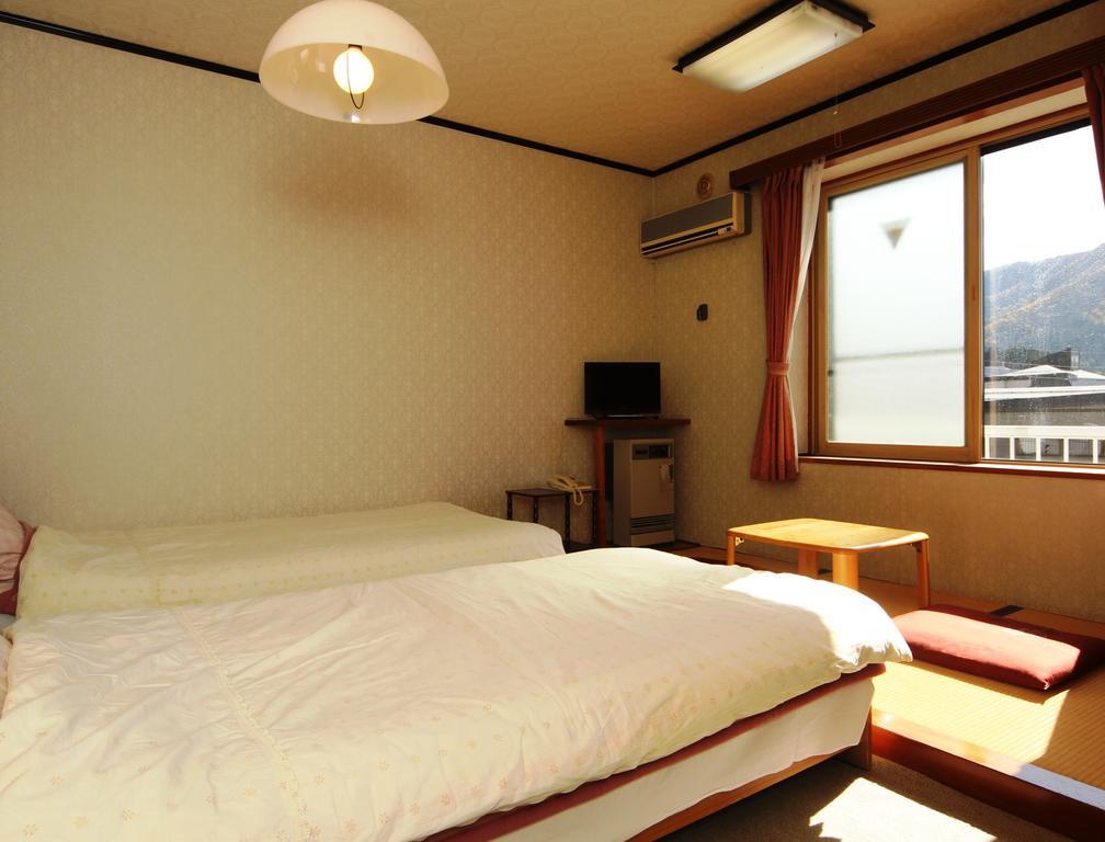 Villa Katashio Nozava Onszen Kültér fotó