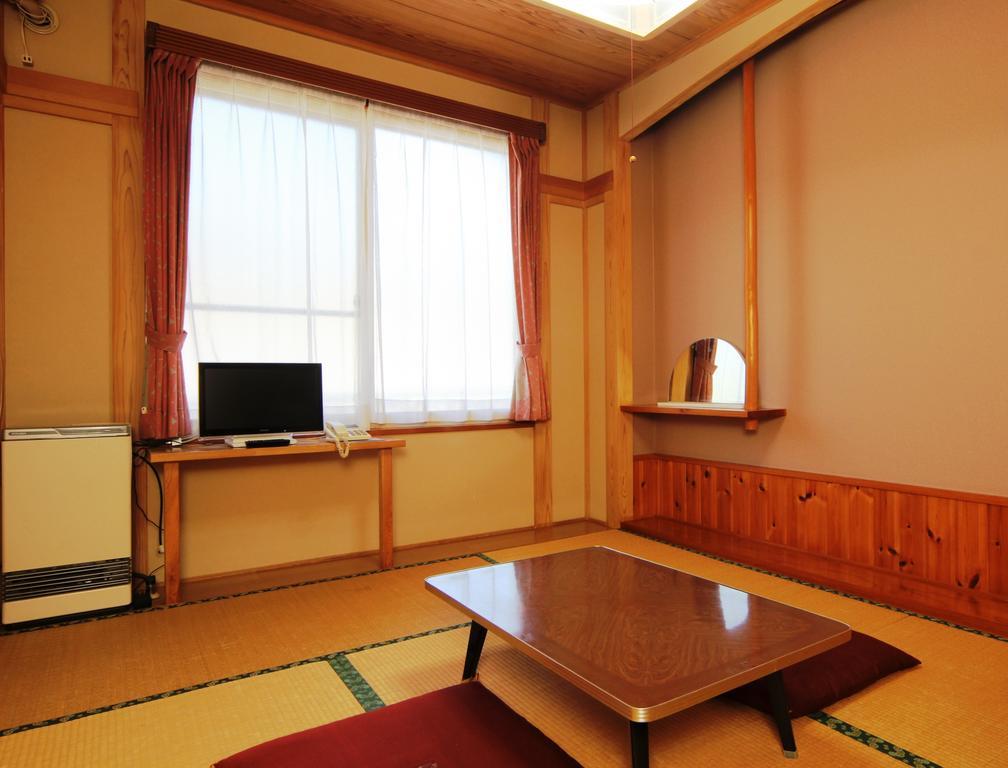 Villa Katashio Nozava Onszen Kültér fotó